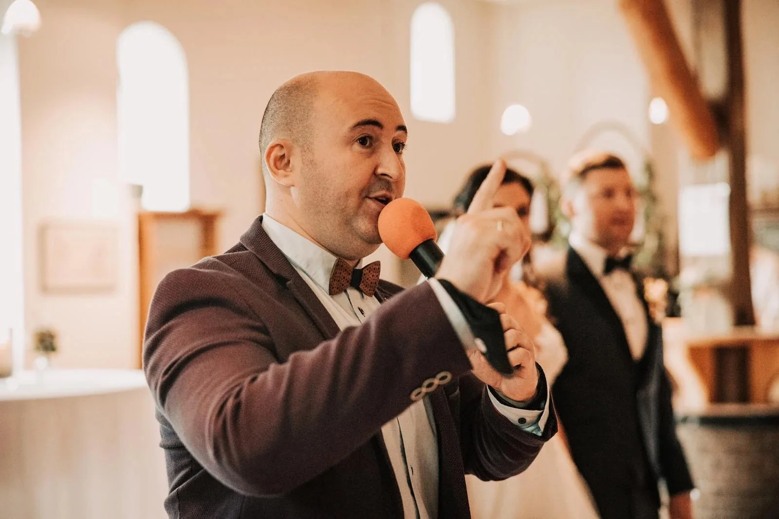 Tamada Vladimir bei einer russischen Hochzeit und Hochzeitsmoderation